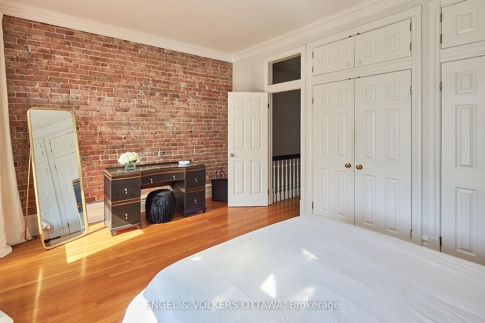 103 James Street - Photo 16