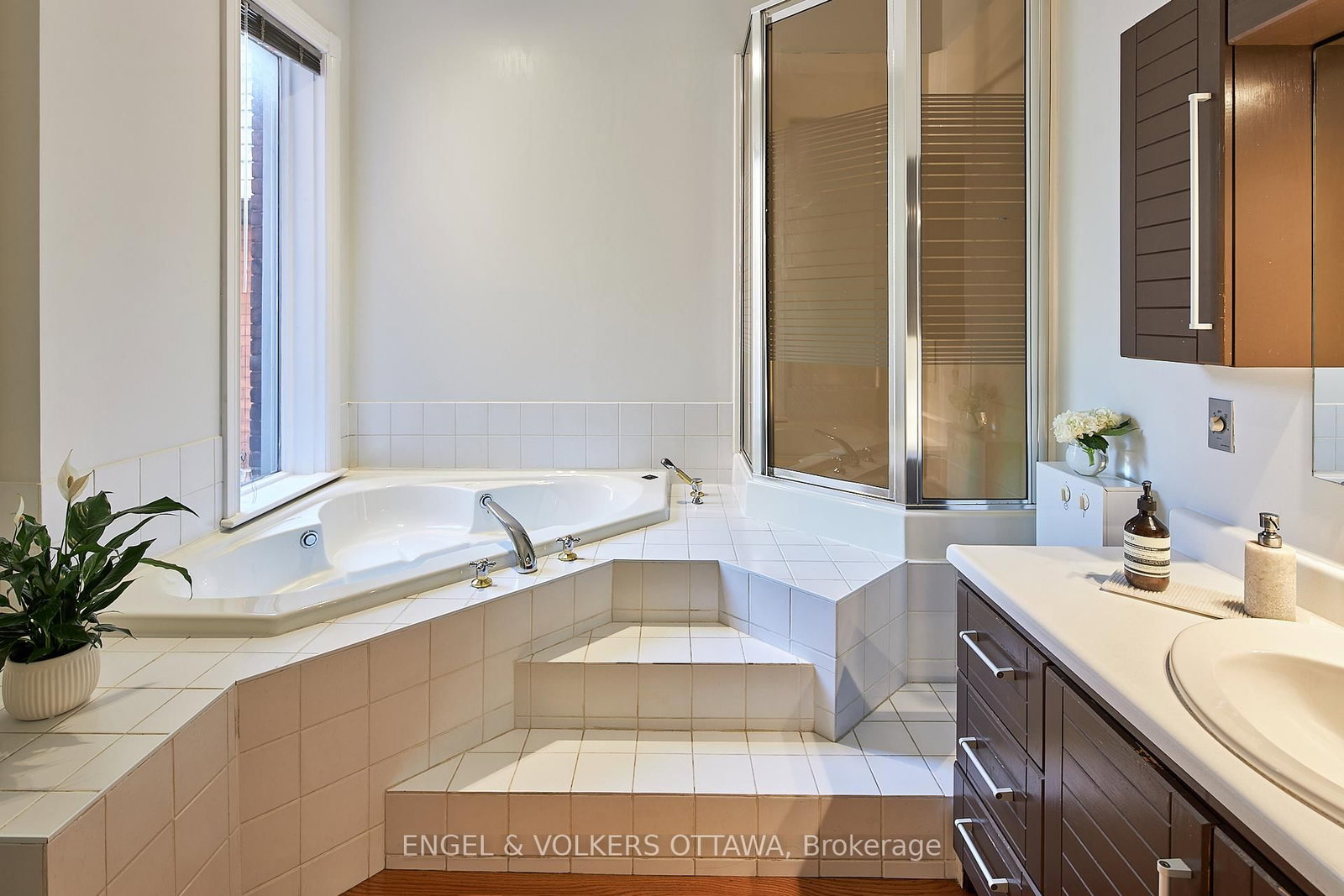 103 James Street - Photo 19