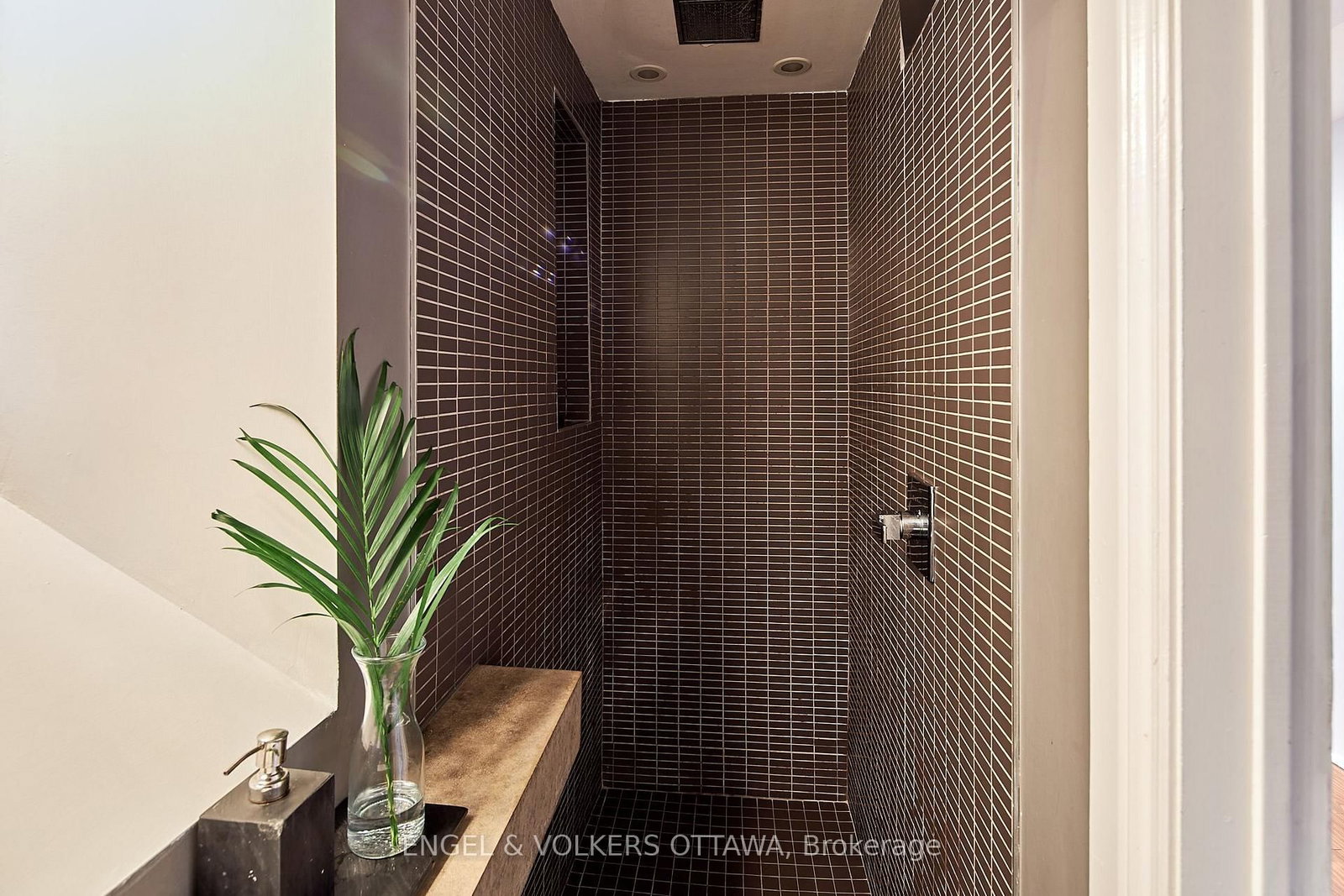 103 James Street - Photo 23