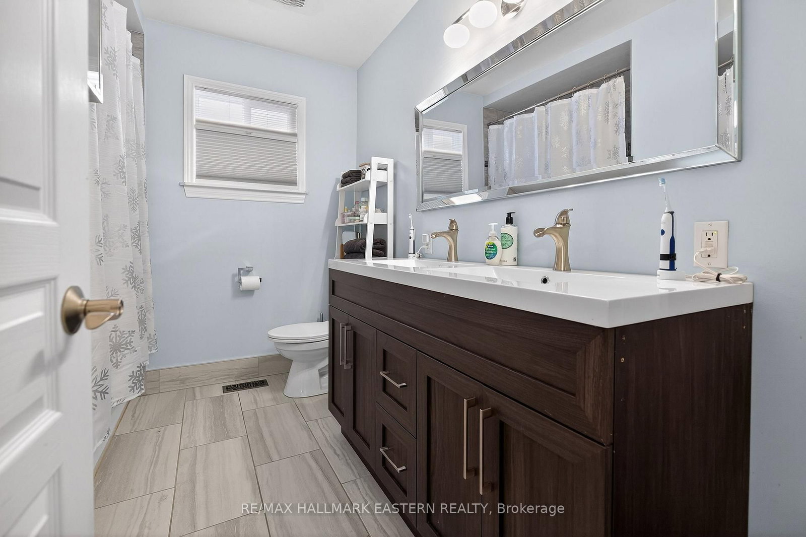 Detached House for sale at 488 Crystal Drive, Peterborough, Ontario, K9J 8G8 - Ashburnham Ward 4 - MLS: X13006472