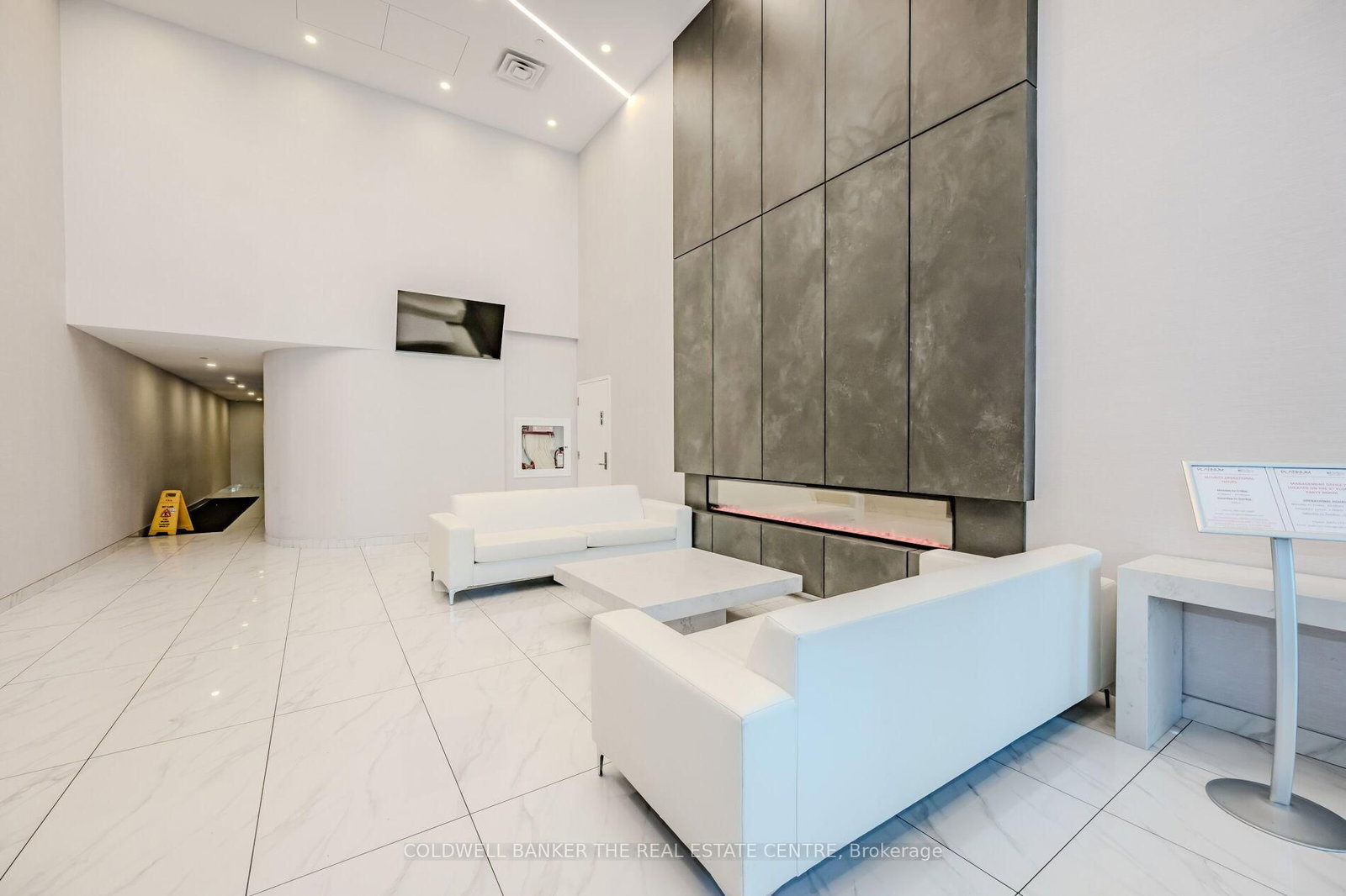 15 Queen Street S, Unit 1211 - Photo 4