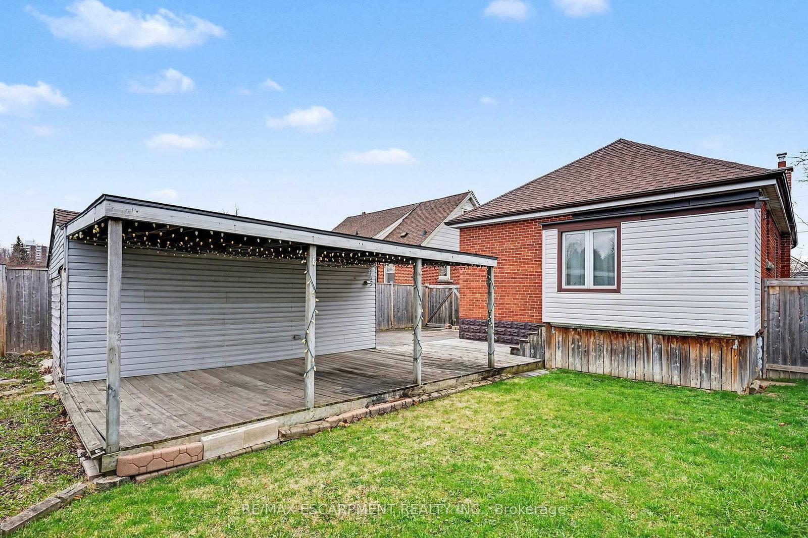 Detached House for sale at 53 Bell Avenue, Hamilton, Ontario, L8K 3E2 - Bartonville - MLS: X13006504