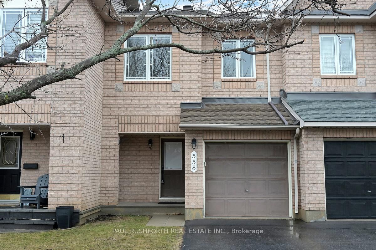 Townhouse for sale at 558 Louis Toscano Drive, Ottawa, Ontario, K4A 0A9 - Avalon East - MLS: X13006510