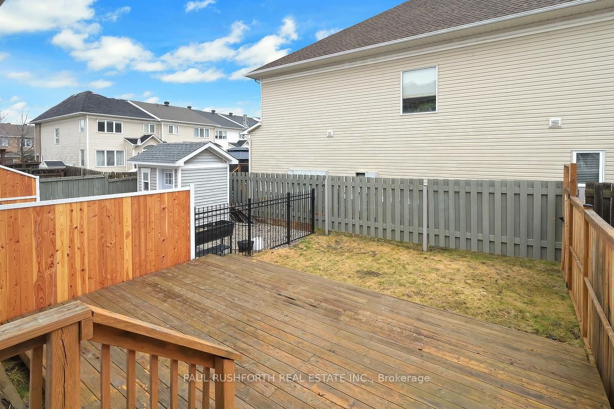 Townhouse for sale at 558 Louis Toscano Drive, Ottawa, Ontario, K4A 0A9 - Avalon East - MLS: X13006510