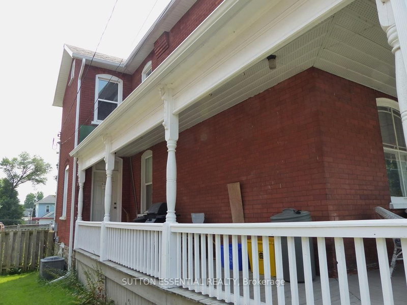 71 Russell St E, Smiths Falls, K7A 1G5 | Image 3