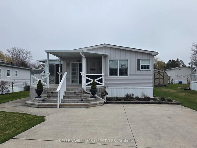 142 Sandbagger Crescent