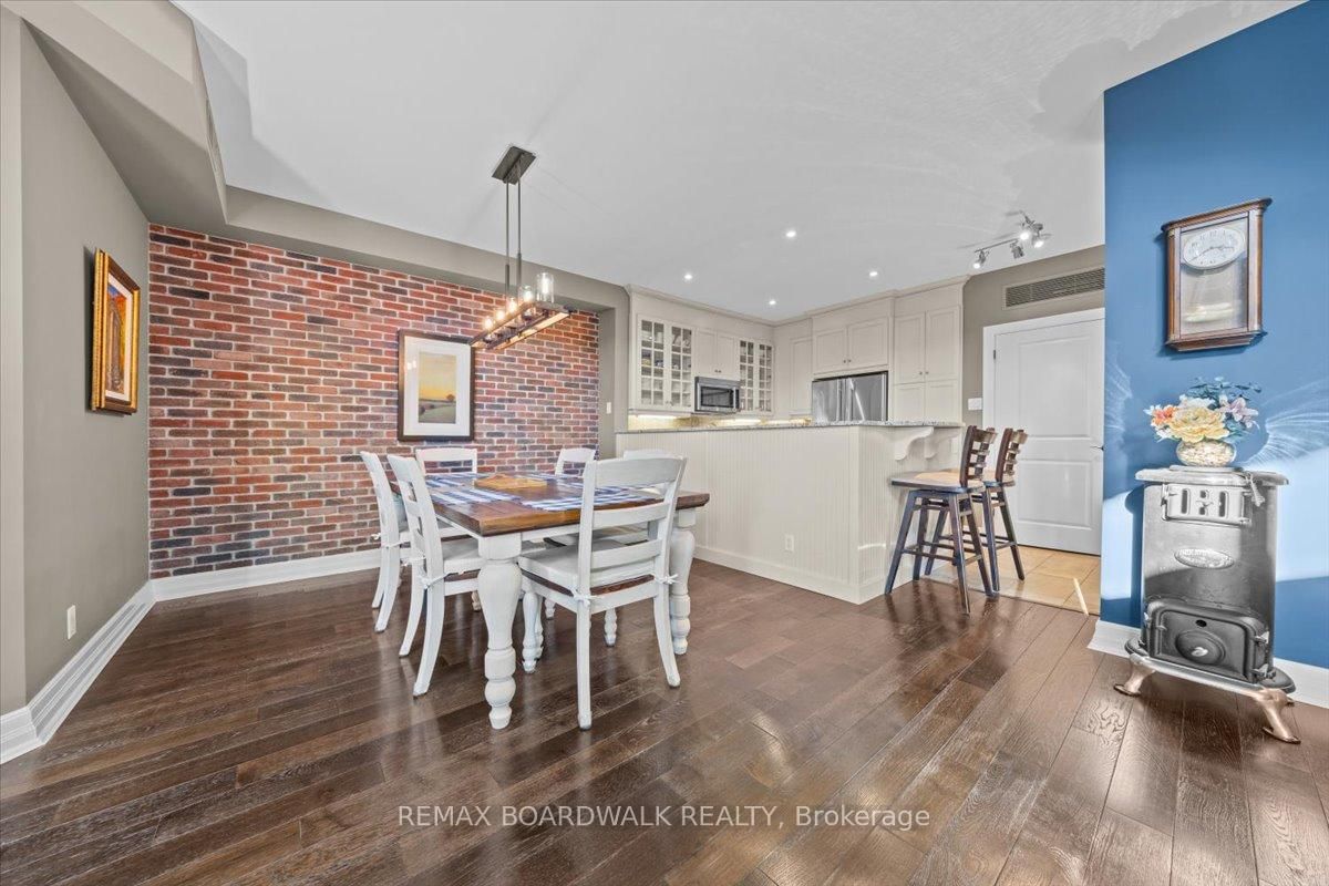 320 Mcleod Street, Unit #PH804 - Photo 10