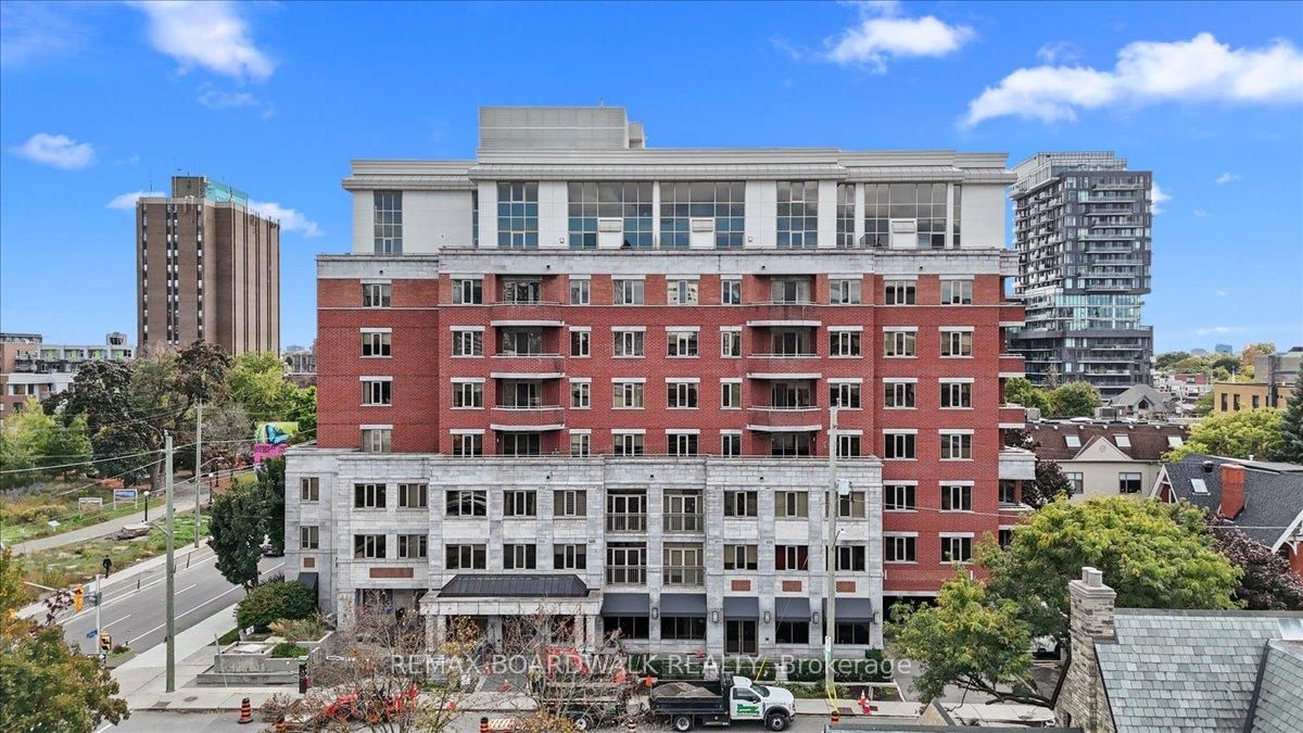 320 Mcleod Street, Unit #PH804 - Photo 2