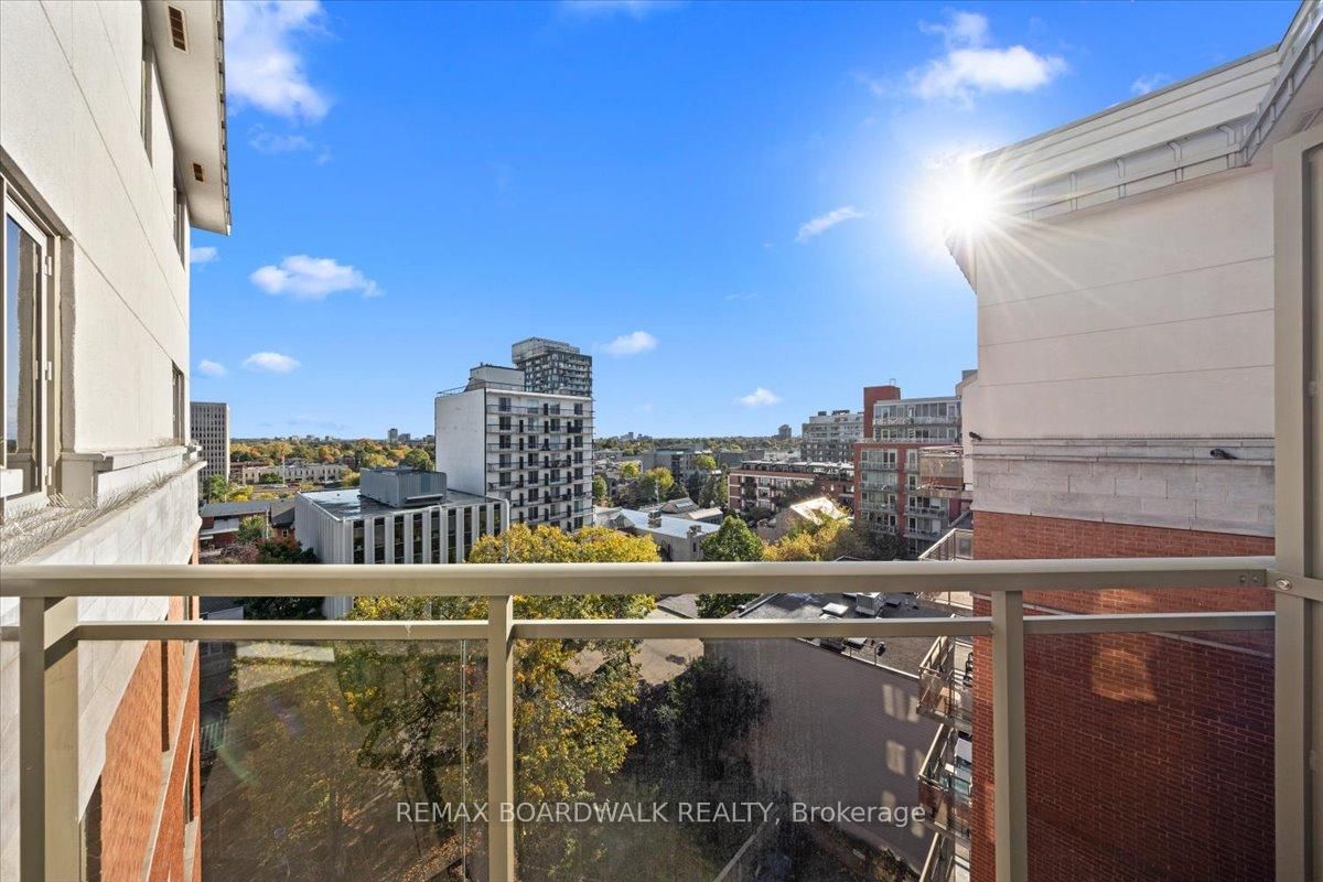 320 Mcleod Street, Unit #PH804 - Photo 36