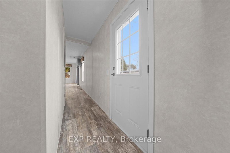 114 Harold Valley Dr, Kinburn, K0A 2H0 | Image 2