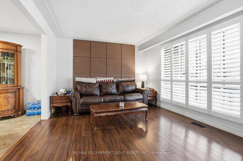 20 Amber St, Brantford, N3R 2V9 | Image 3