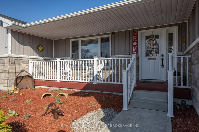 3864 St Clair Parkway