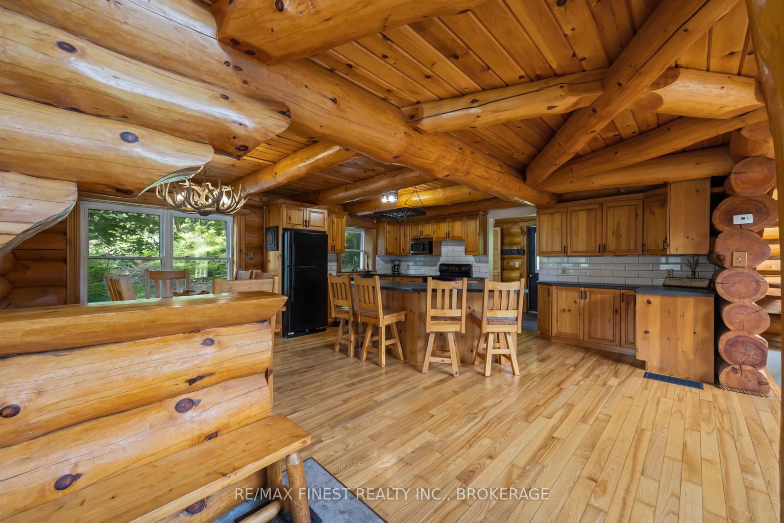 7679 Perth Road • Perth Road, ON photo 19