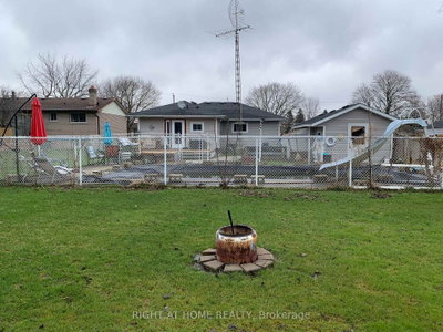 176 KING Street • Southwest Middlesex, ON photo 9