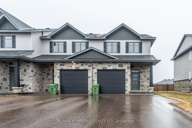 65 Chad St, Petawawa, K8H 0G9 | Image 2