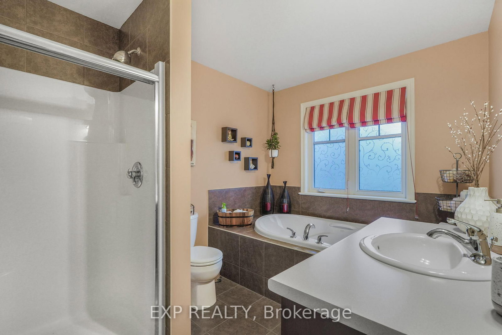 342 Grammond Circle - Photo 16