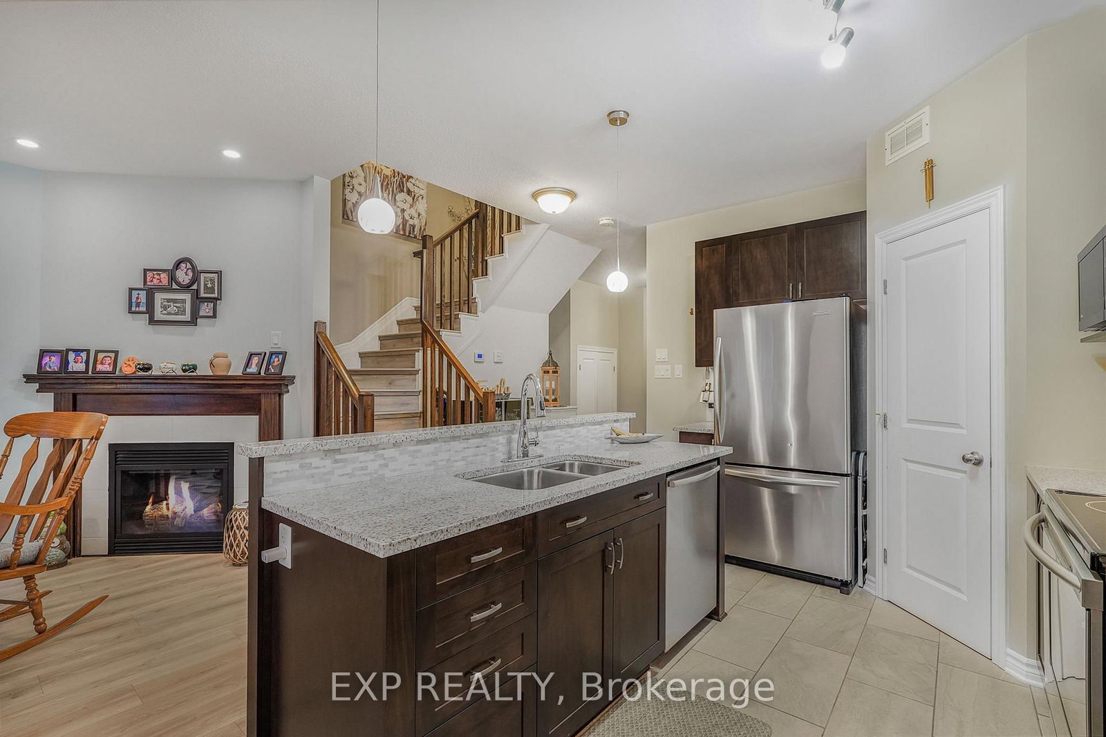 342 Grammond Circle - Photo 5