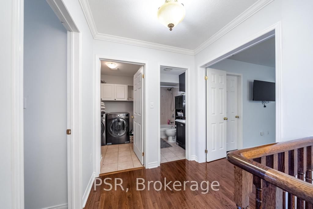 Detached House for sale at 150 Voyager Pass, Hamilton, Ontario, L0R 1C0 - Binbrook - MLS: X13007078