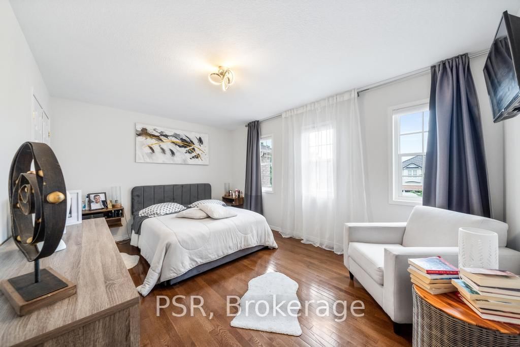 Detached House for sale at 150 Voyager Pass, Hamilton, Ontario, L0R 1C0 - Binbrook - MLS: X13007078