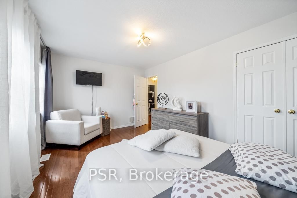 Detached House for sale at 150 Voyager Pass, Hamilton, Ontario, L0R 1C0 - Binbrook - MLS: X13007078