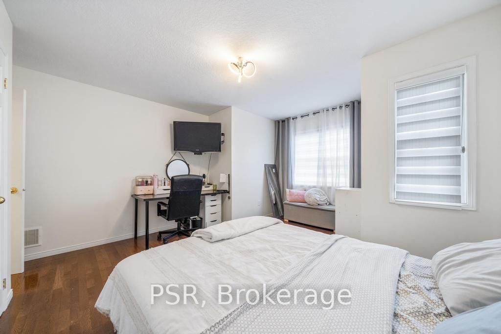 Detached House for sale at 150 Voyager Pass, Hamilton, Ontario, L0R 1C0 - Binbrook - MLS: X13007078