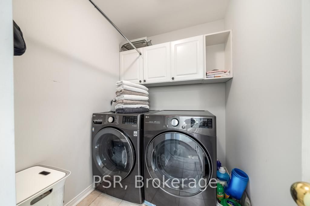 Detached House for sale at 150 Voyager Pass, Hamilton, Ontario, L0R 1C0 - Binbrook - MLS: X13007078