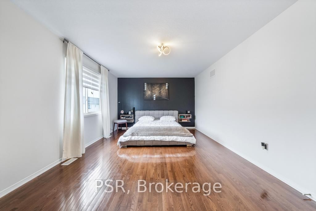 Detached House for sale at 150 Voyager Pass, Hamilton, Ontario, L0R 1C0 - Binbrook - MLS: X13007078