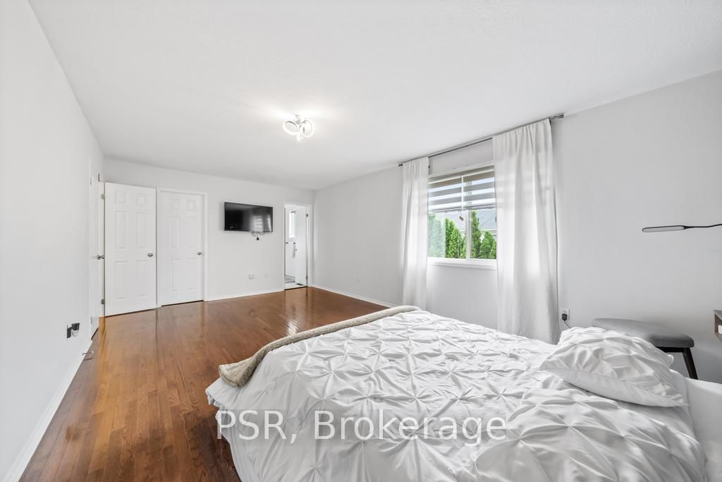 Detached House for sale at 150 Voyager Pass, Hamilton, Ontario, L0R 1C0 - Binbrook - MLS: X13007078