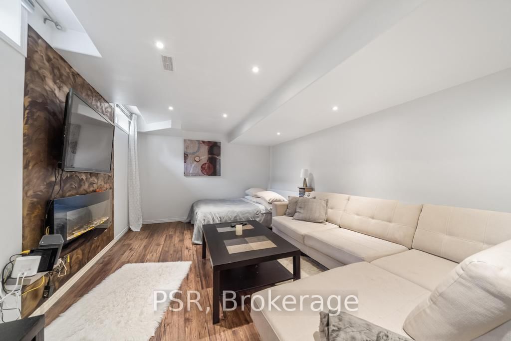 Detached House for sale at 150 Voyager Pass, Hamilton, Ontario, L0R 1C0 - Binbrook - MLS: X13007078