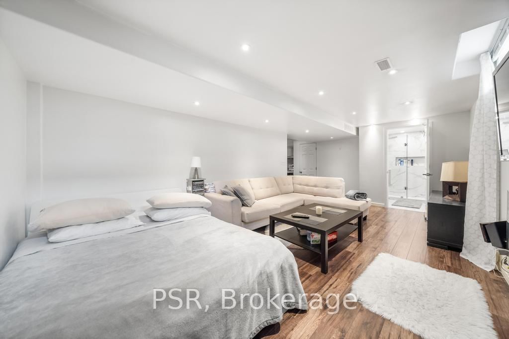 Detached House for sale at 150 Voyager Pass, Hamilton, Ontario, L0R 1C0 - Binbrook - MLS: X13007078