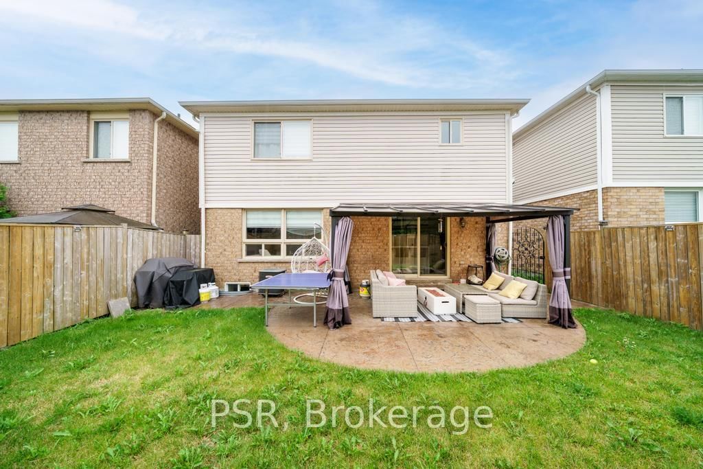 Detached House for sale at 150 Voyager Pass, Hamilton, Ontario, L0R 1C0 - Binbrook - MLS: X13007078