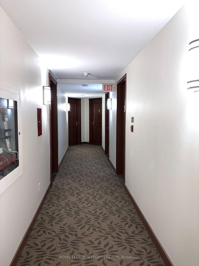 1808 - 234 Rideau Street