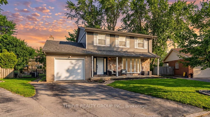 19 Kendall Crt, London North, N5X 1E4 | Image 2