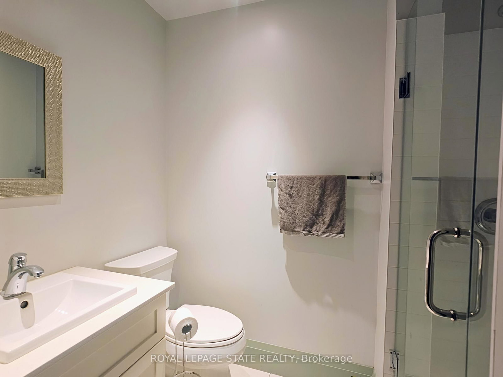 181 James Street N, Unit 612 - Photo 11
