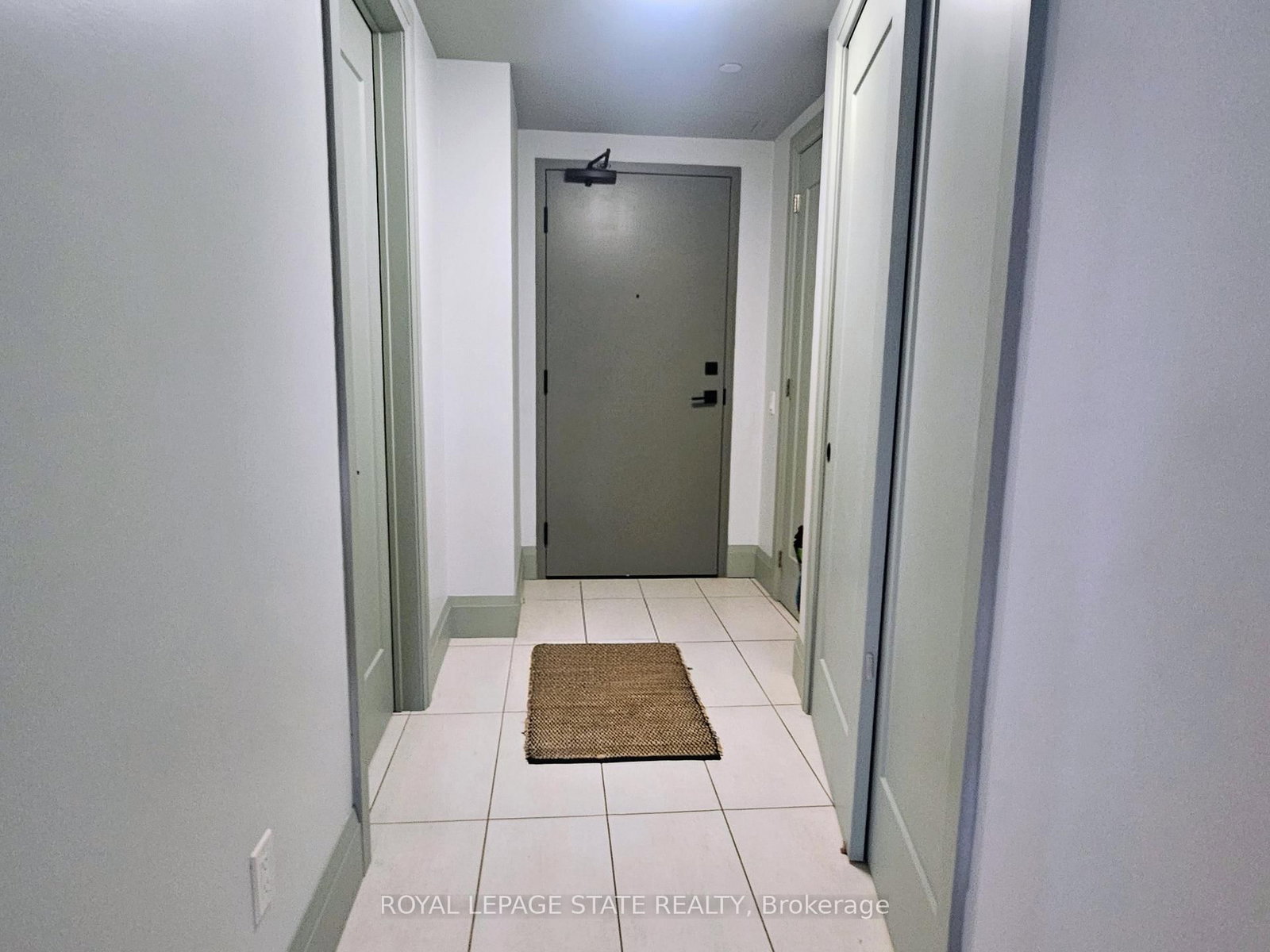 181 James Street N, Unit 612 - Photo 3