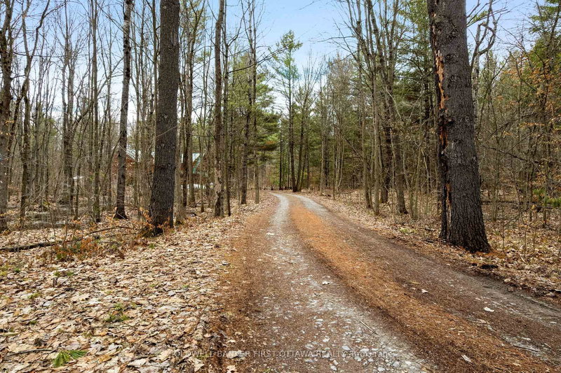 145 Mallens Rd, Rideau Lakes, K0G 1E0 | Image 2