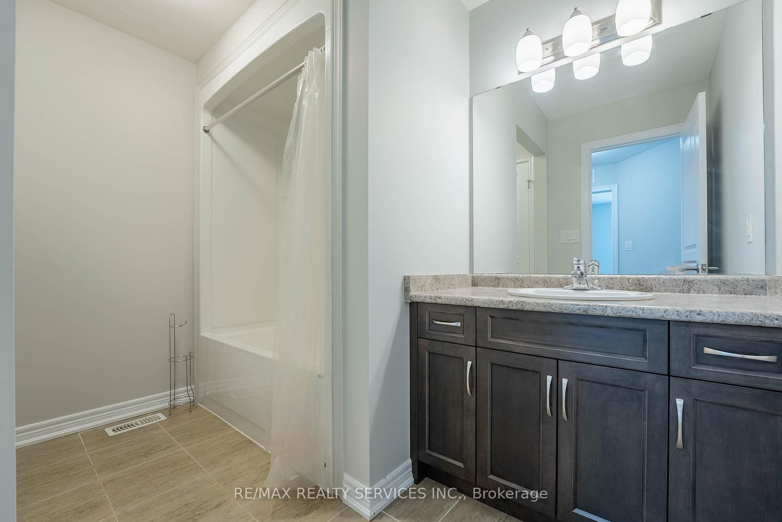 7619 Green Vista Gate - Photo 31