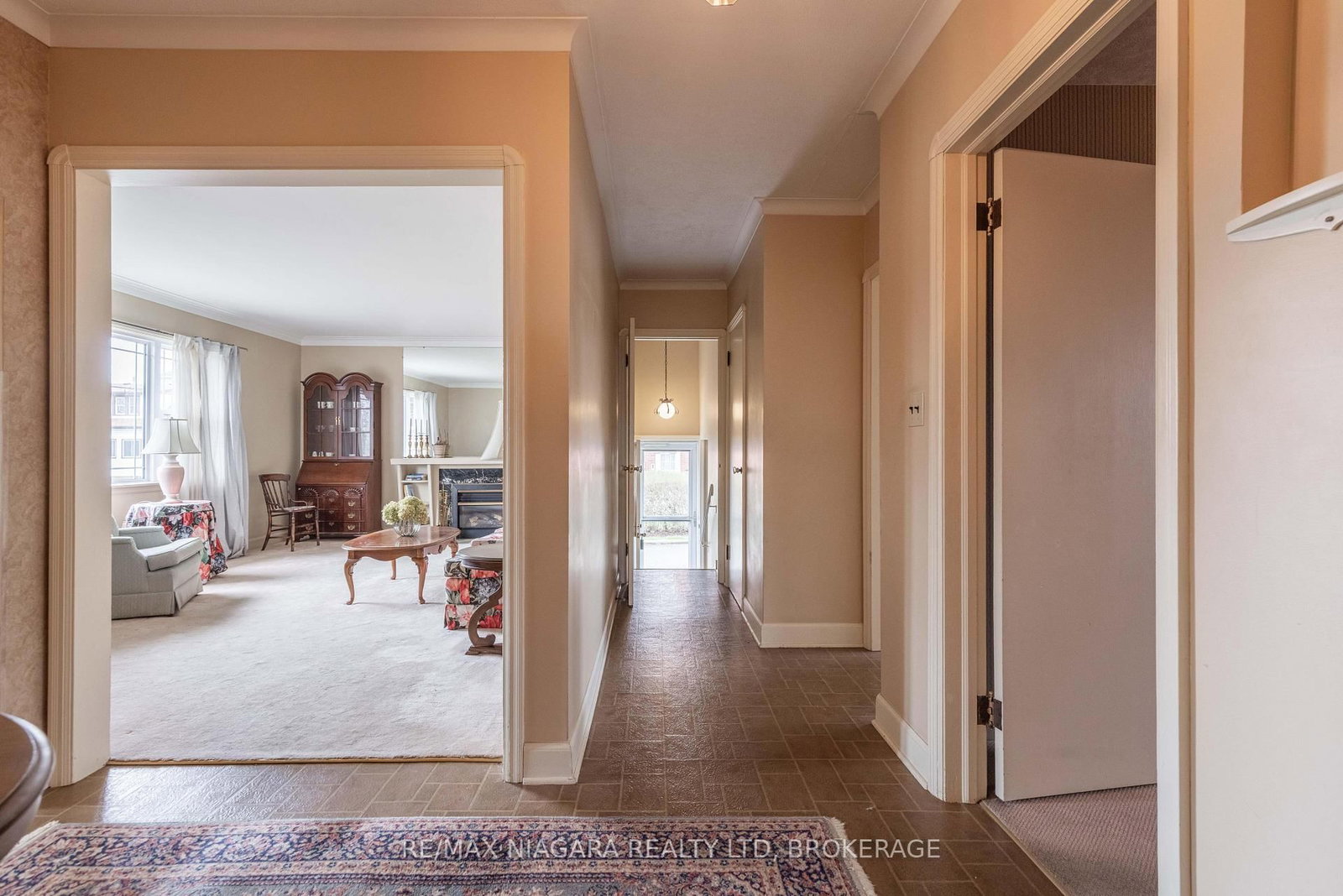 Detached House for sale at 129 Idylewylde Street, Fort Erie, Ontario, L2A 2L2 - Central - MLS: X13007276