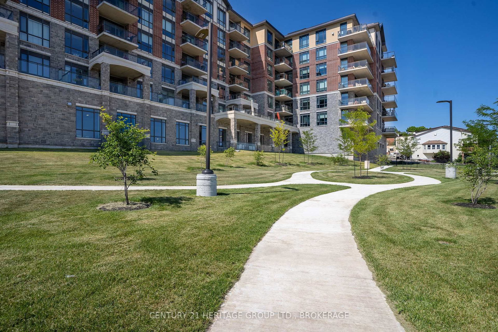 129B South Street, Unit 217 - Photo 44