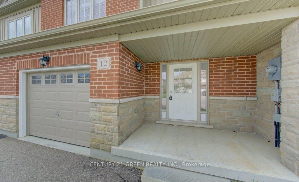 12 FREER Drive - Photo 4