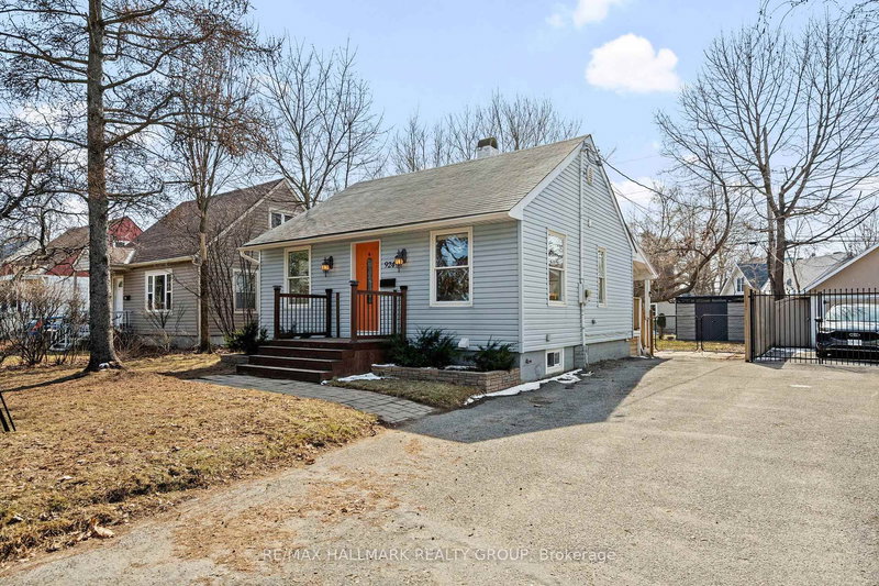 924 Fisher Ave, Ottawa, K1Z 6P4 | Image 3