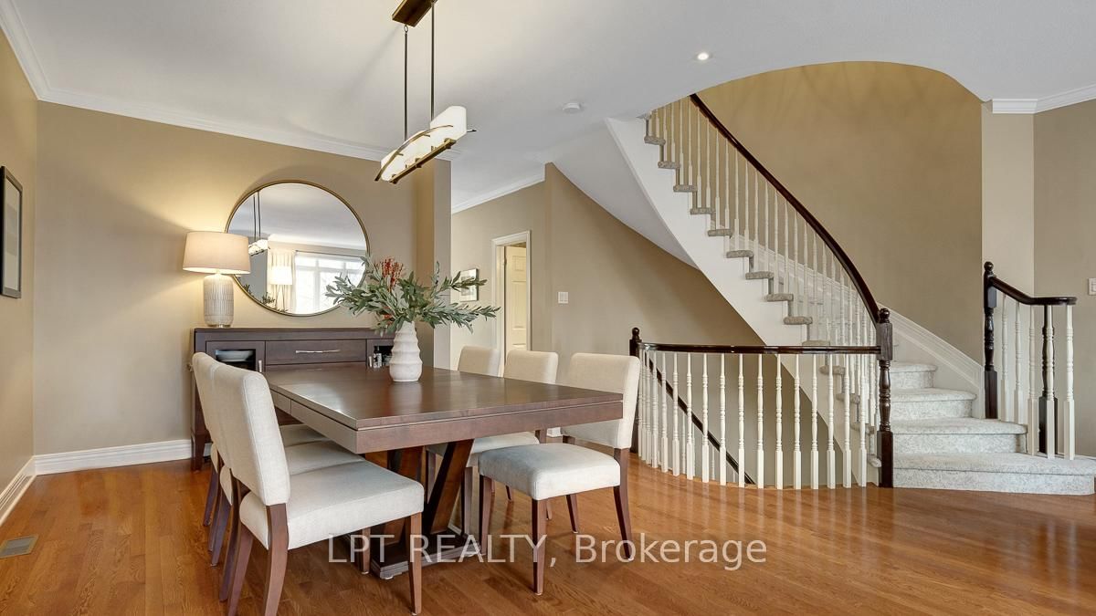 176 Lanark Avenue - Photo 18