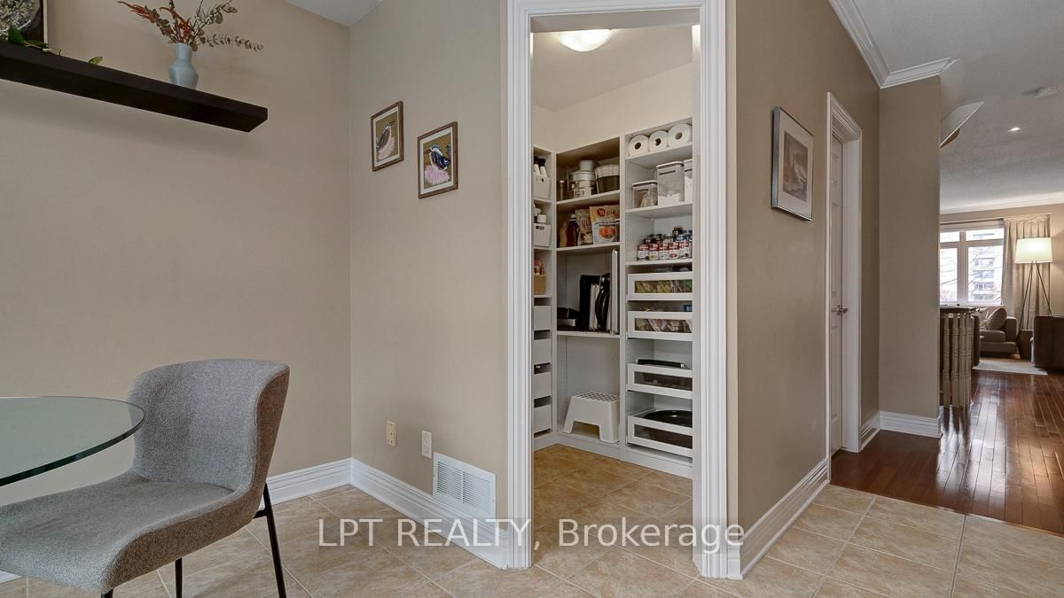 176 Lanark Avenue - Photo 29