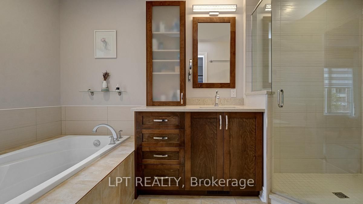 176 Lanark Avenue - Photo 35