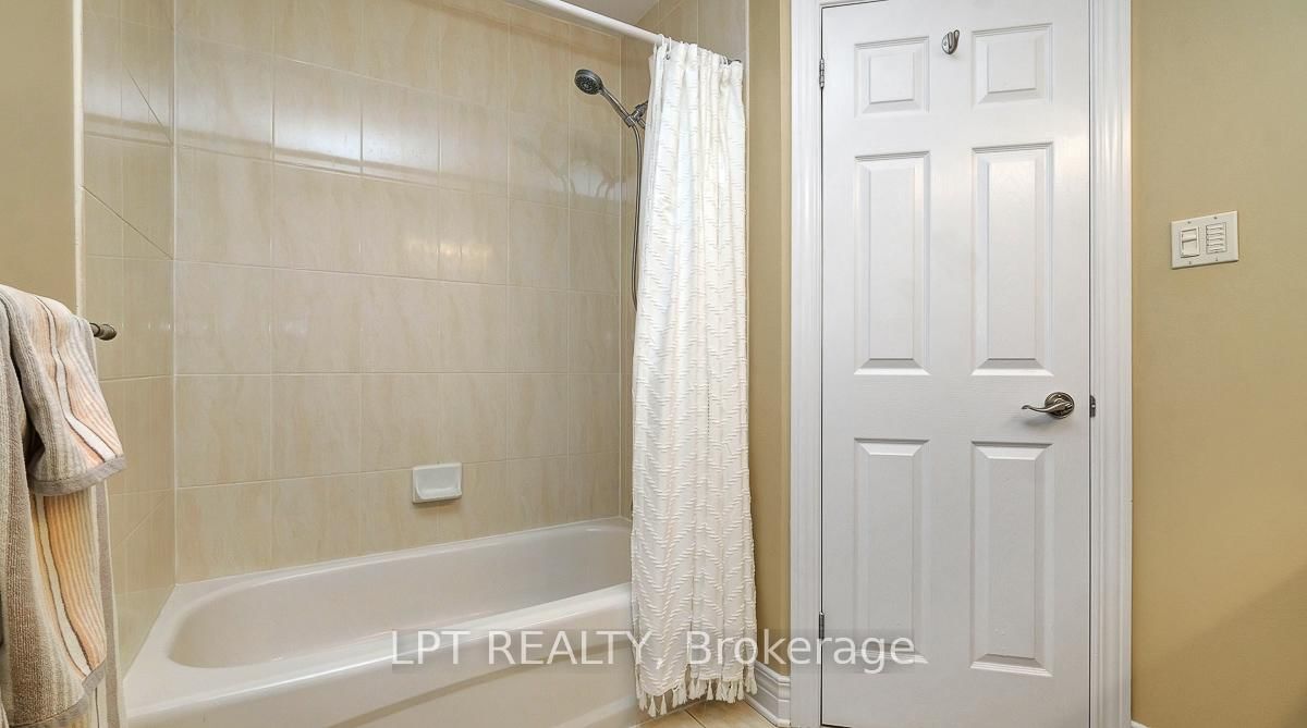 176 Lanark Avenue - Photo 41
