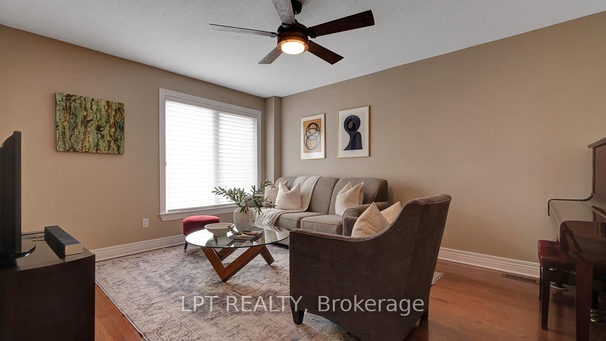 176 Lanark Avenue - Photo 43