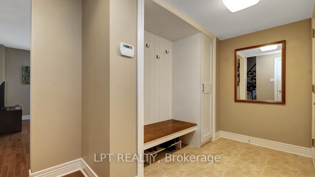 176 Lanark Avenue - Photo 46