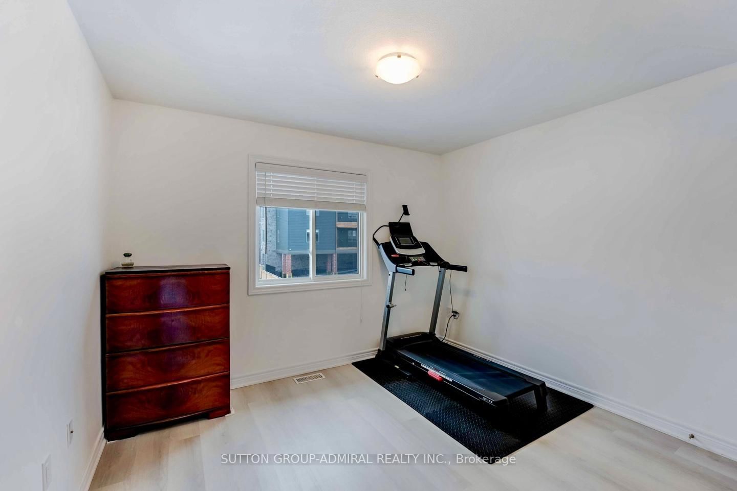 Detached House for sale at 10 Bergenstein Crescent, Pelham, Ontario, L0S 1E6 - Fonthill - MLS: X13007516