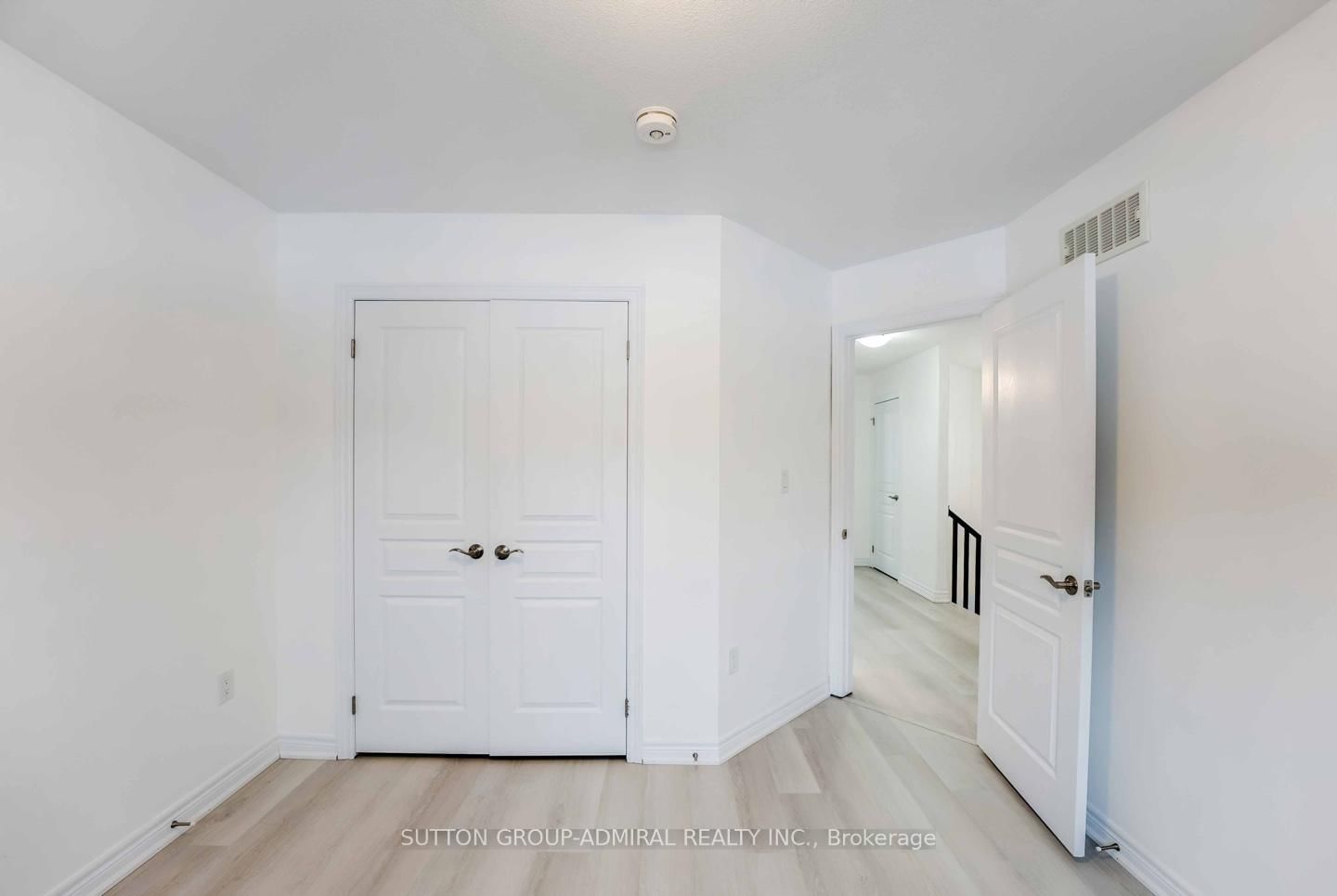 Detached House for sale at 10 Bergenstein Crescent, Pelham, Ontario, L0S 1E6 - Fonthill - MLS: X13007516