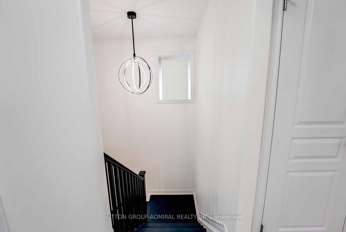 Detached House for sale at 10 Bergenstein Crescent, Pelham, Ontario, L0S 1E6 - Fonthill - MLS: X13007516